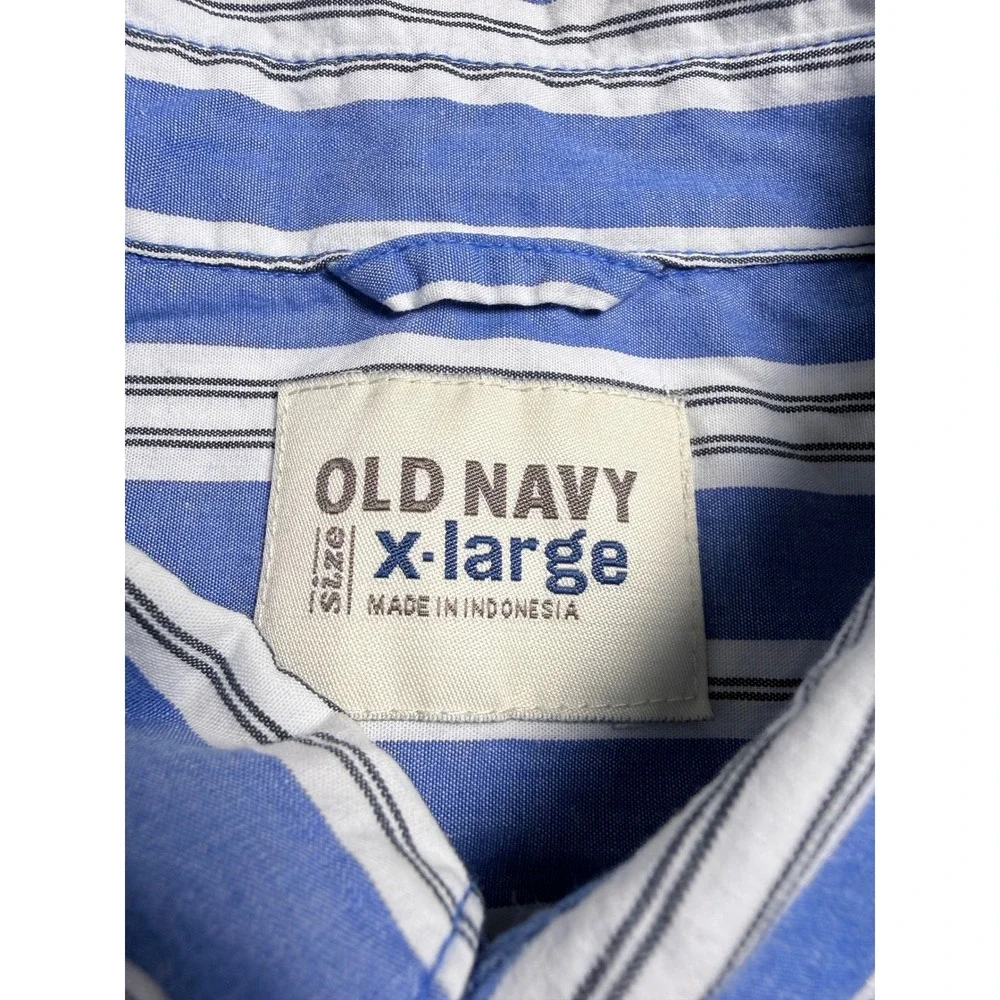 Old Navy Boys XL Blue White Striped Long Sleeve Button Down Shirt Lion
